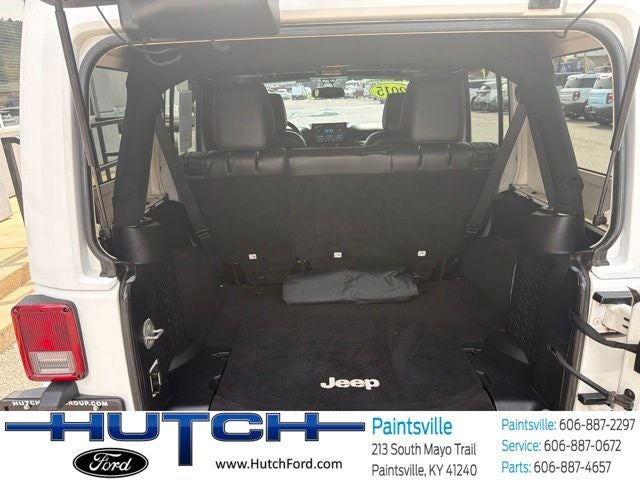 2015 Jeep Wrangler Unlimited Sahara Altitude