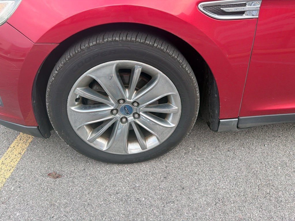 2010 Ford Taurus Limited