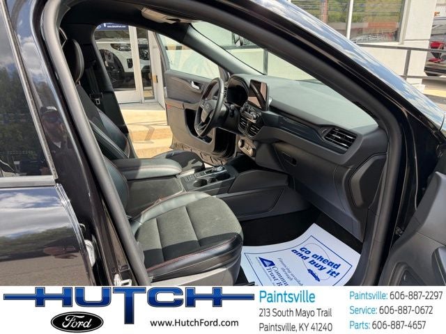 2025 Ford Escape ST-Line Select