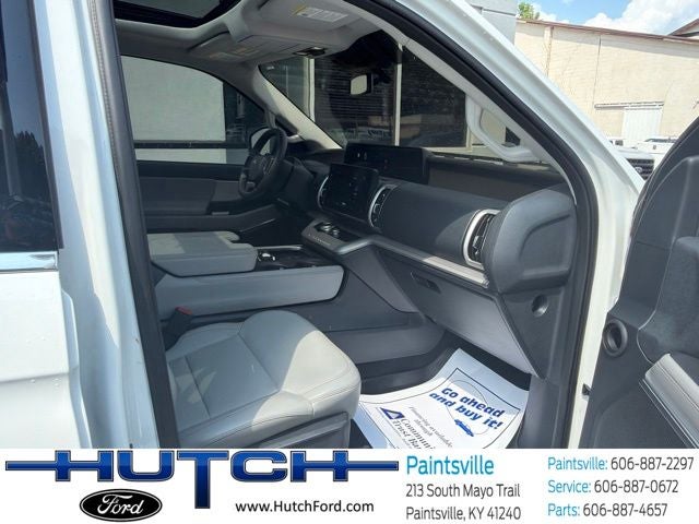 2025 Ford Expedition Max Active