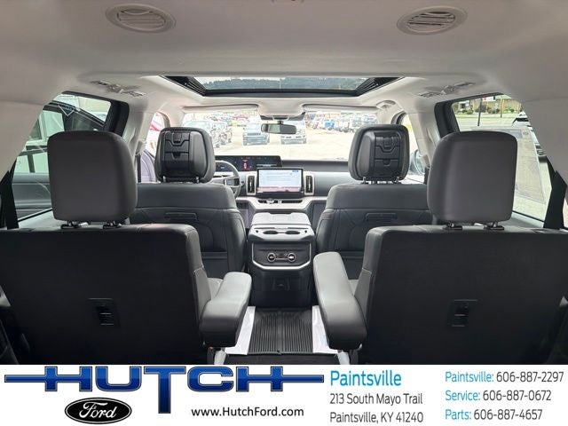2027 Ford Expedition Active