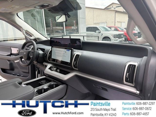 2027 Ford Expedition Active