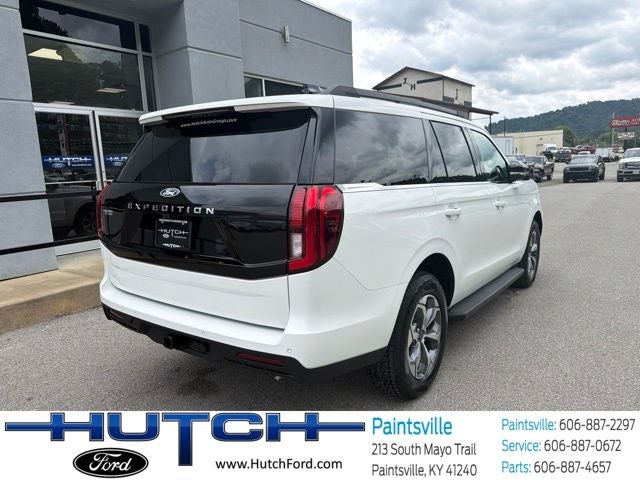 2027 Ford Expedition Active