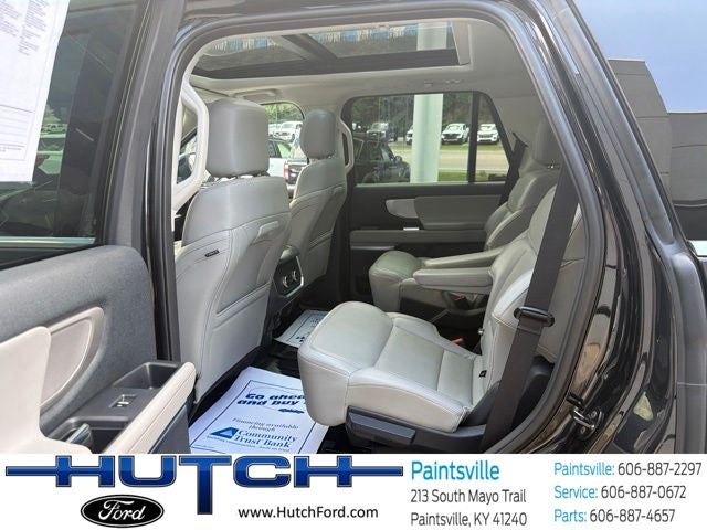 2025 Ford Expedition Active