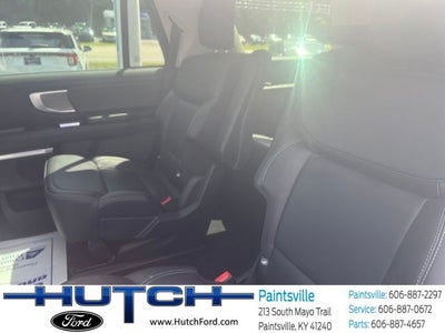 2025 Ford Expedition Platinum