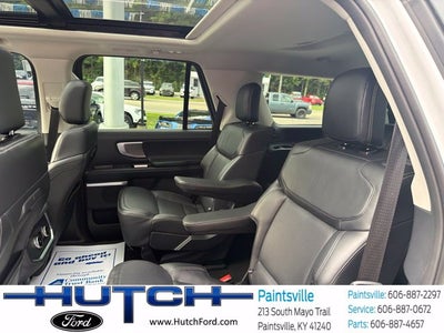 2025 Ford Expedition Platinum