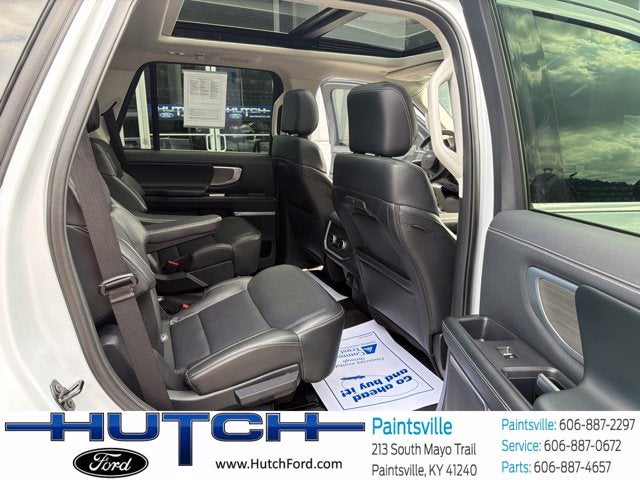 2025 Ford Expedition Platinum