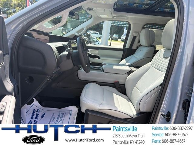 2027 Ford Expedition Platinum
