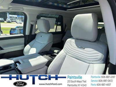 2027 Ford Expedition Platinum