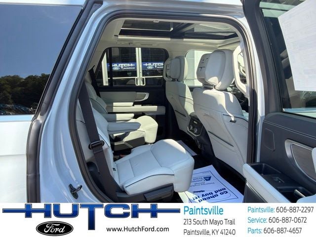 2027 Ford Expedition Platinum