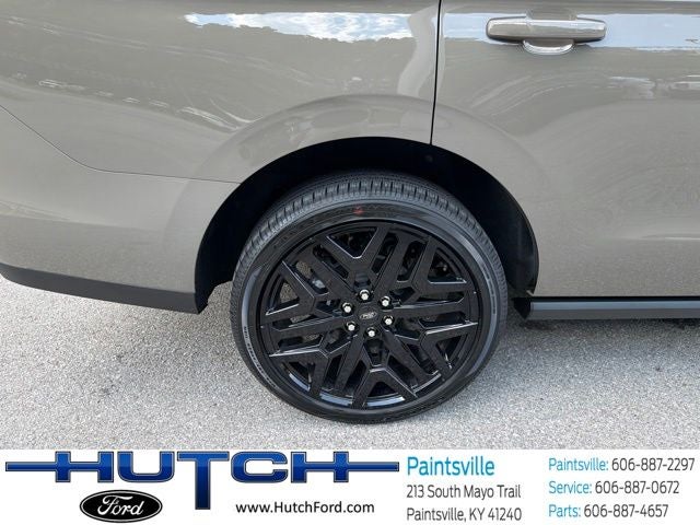 2027 Ford Expedition Platinum