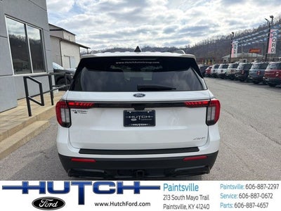 2025 Ford Explorer ST-Line