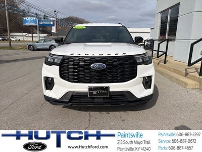 2025 Ford Explorer ST-Line