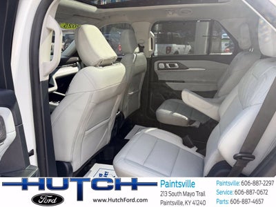 2025 Ford Explorer Platinum