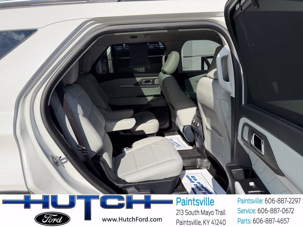 2025 Ford Explorer Platinum