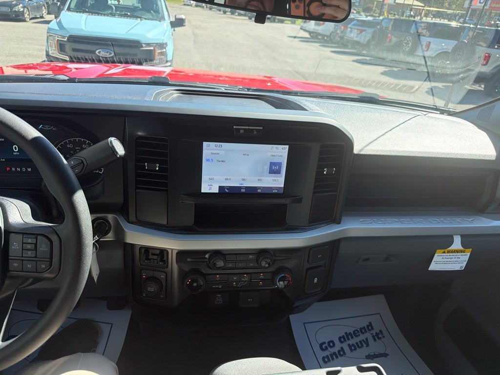2027 Ford F-250SD XL