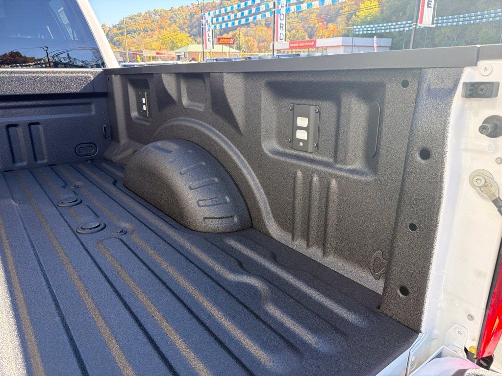 2027 Ford F-250SD XL