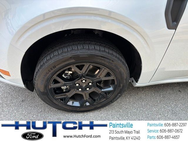 2026 Ford Maverick Lobo Standard