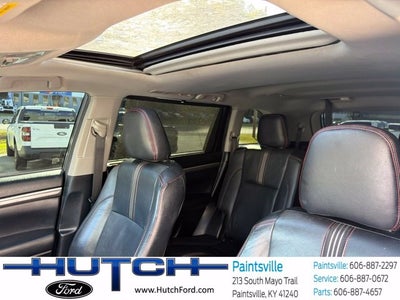 2019 Toyota Highlander SE