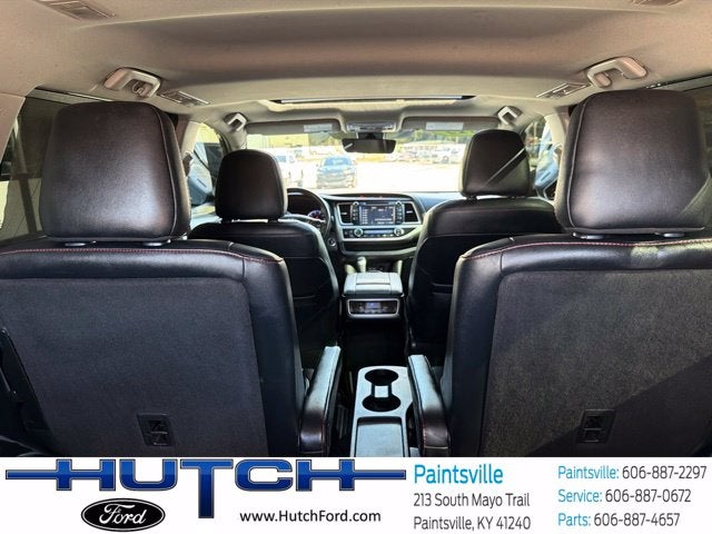 2019 Toyota Highlander SE