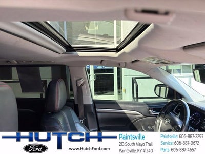2019 Toyota Highlander SE