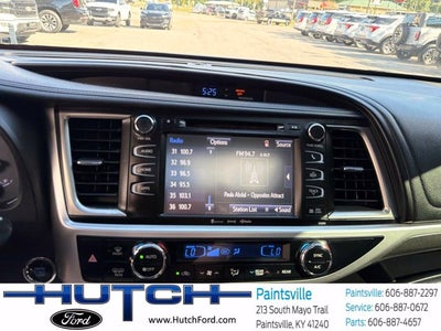 2019 Toyota Highlander SE