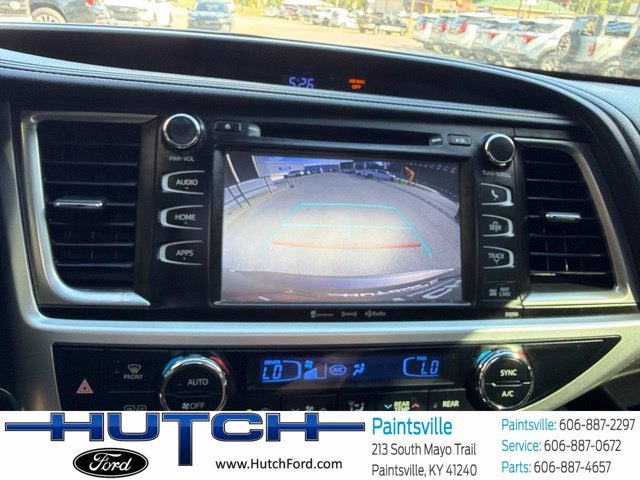 2019 Toyota Highlander SE
