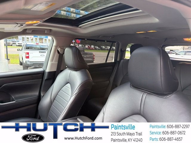 2024 Toyota Highlander XLE