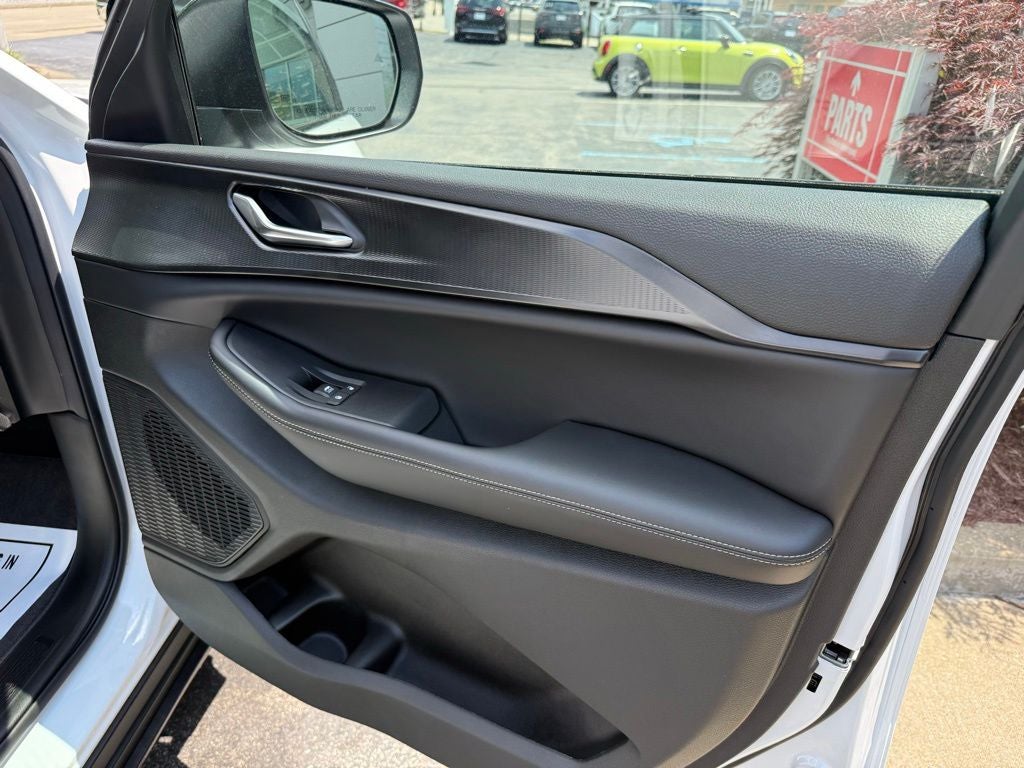 2026 Jeep Grand Cherokee GRAND CHEROKEE LAREDO 4X4