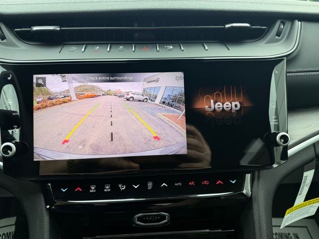 2026 Jeep Grand Cherokee GRAND CHEROKEE LAREDO ALTITUDE 4X4