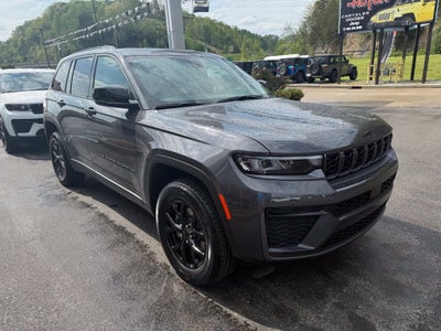2026 Jeep Grand Cherokee GRAND CHEROKEE LAREDO ALTITUDE 4X4