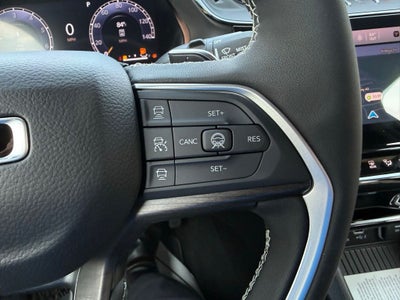 2026 Jeep Grand Cherokee GRAND CHEROKEE L LAREDO ALTITUDE 4X4