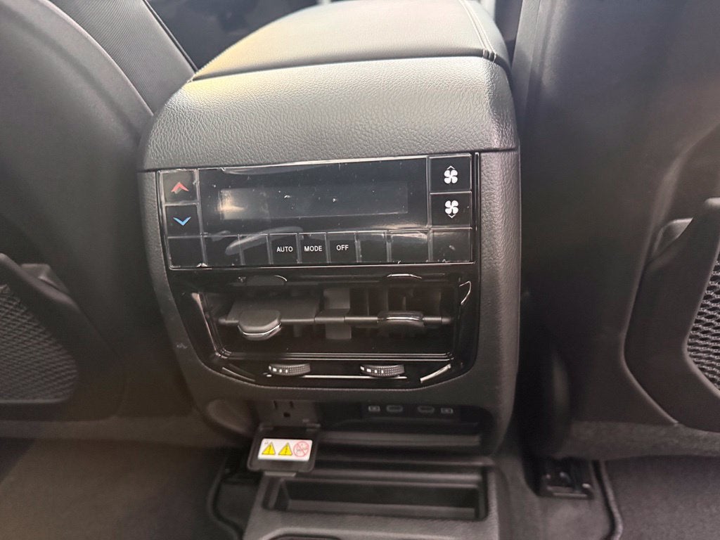 2027 Jeep Grand Cherokee GRAND CHEROKEE L LIMITED 4X4