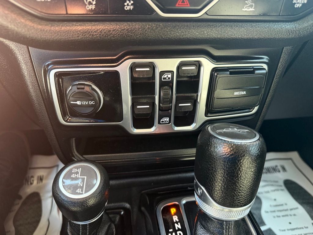 2025 Jeep Gladiator Sport S