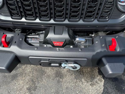 2026 Jeep Gladiator GLADIATOR SHADOW OPS 4X4