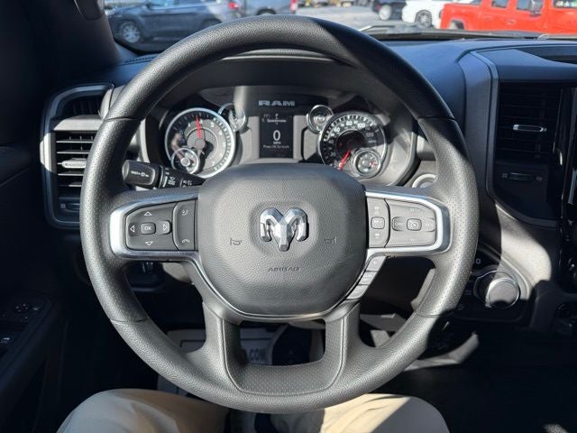 2025 RAM Ram 1500 RAM 1500 TRADESMAN CREW CAB 4X4 5'7' BOX