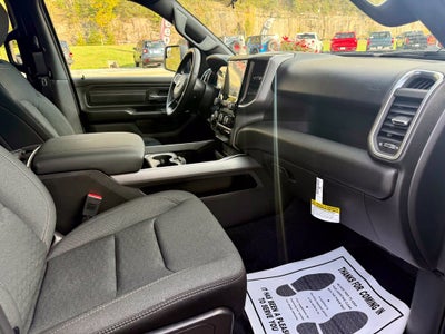 2026 RAM Ram 1500 RAM 1500 EXPRESS CREW CAB 4X4 5'7' BOX
