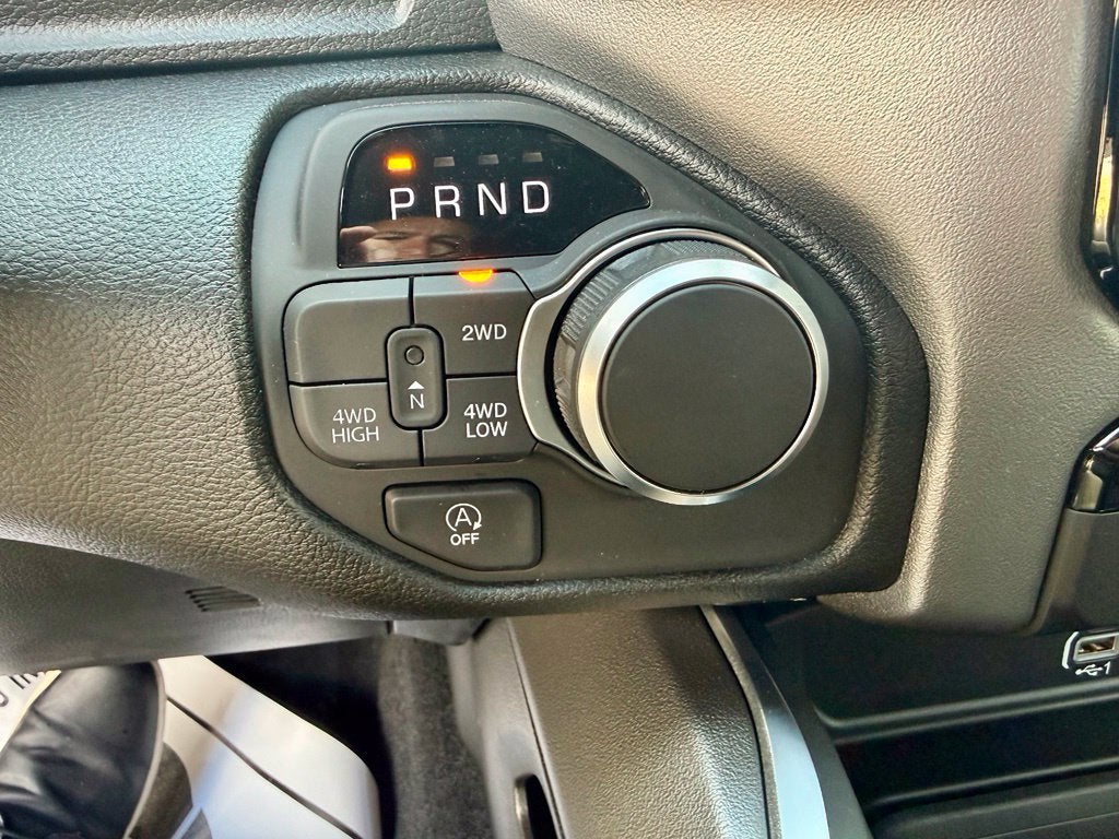 2026 RAM Ram 1500 RAM 1500 EXPRESS CREW CAB 4X4 5'7' BOX
