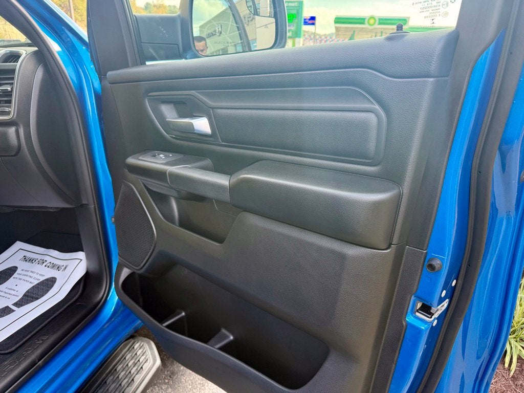 2026 RAM Ram 1500 RAM 1500 EXPRESS CREW CAB 4X4 5'7' BOX