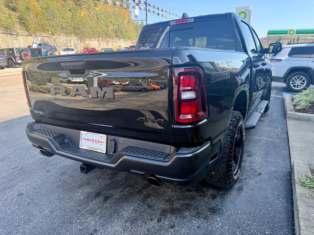 2026 RAM Ram 1500 RAM 1500 WARLOCK CREW CAB 4X4 5'7' BOX