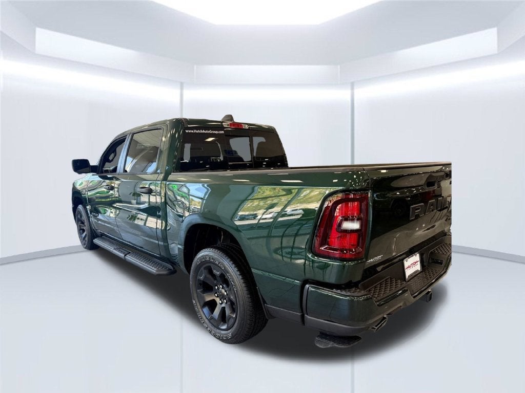 2027 RAM Ram 1500 RAM 1500 EXPRESS CREW CAB 4X4 5'7' BOX