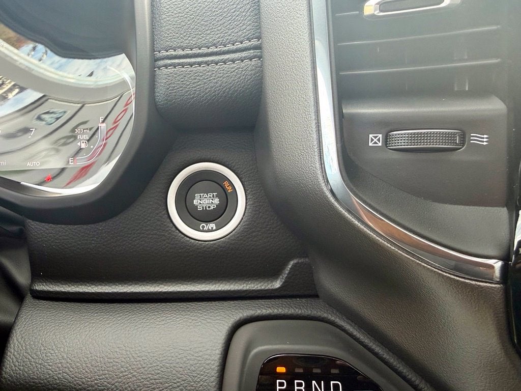 2027 RAM Ram 1500 RAM 1500 LARAMIE CREW CAB 4X4 5'7' BOX