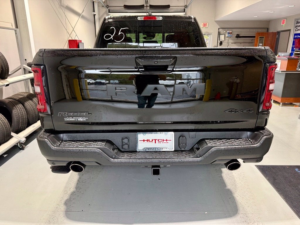 2027 RAM Ram 1500 RAM 1500 REBEL CREW CAB 4X4 5'7' BOX