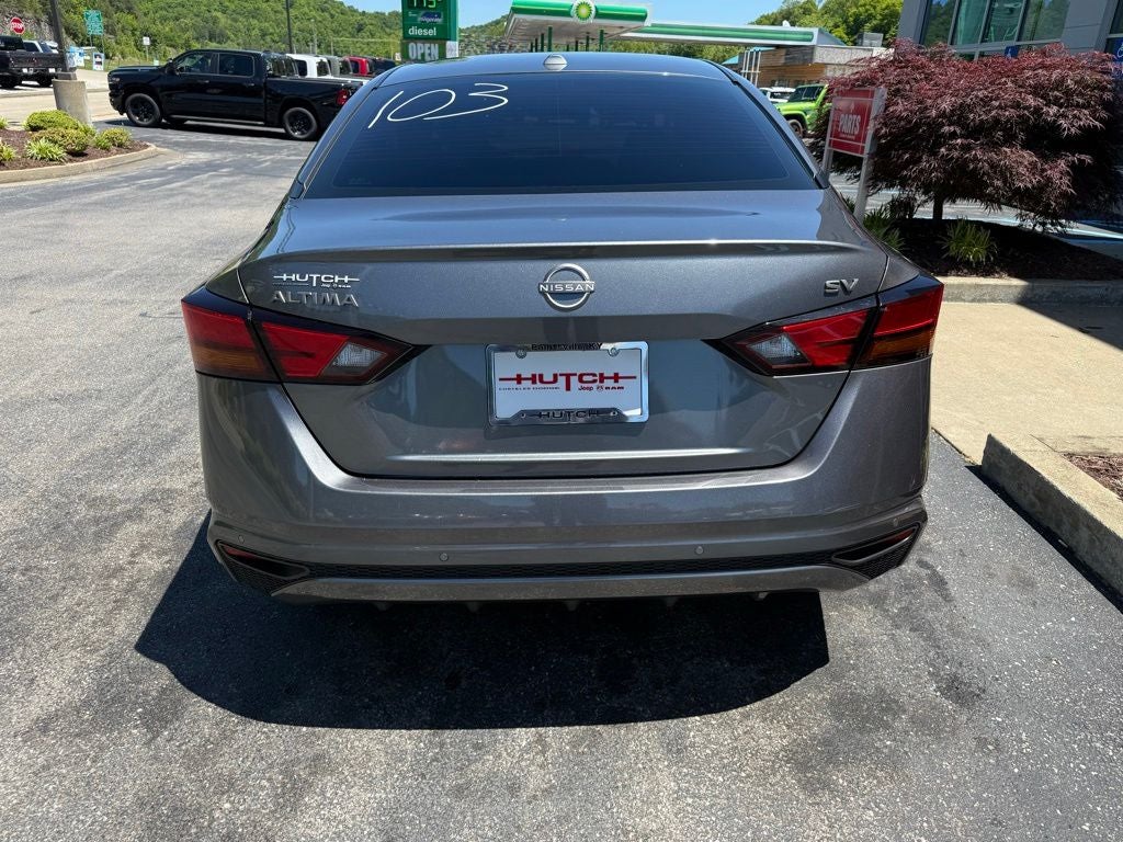 2023 Nissan Altima SV FWD