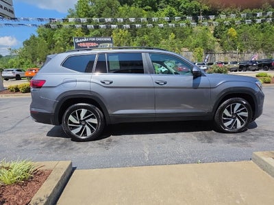 2025 Volkswagen Atlas 2.0T SE w/Technology