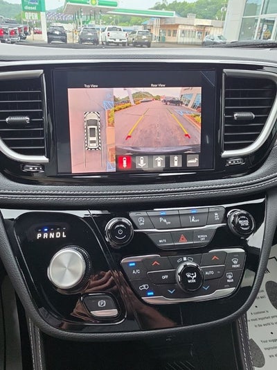 2027 Chrysler Pacifica PACIFICA LIMITED AWD