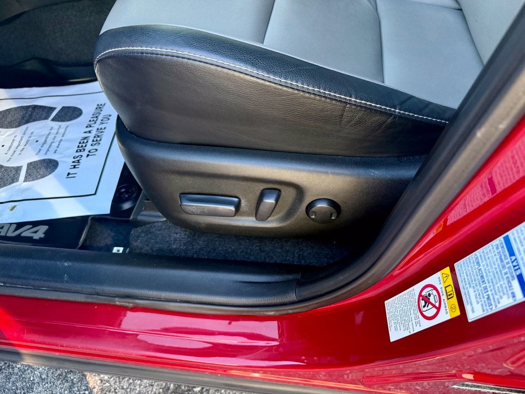 2017 Toyota RAV4 Limited
