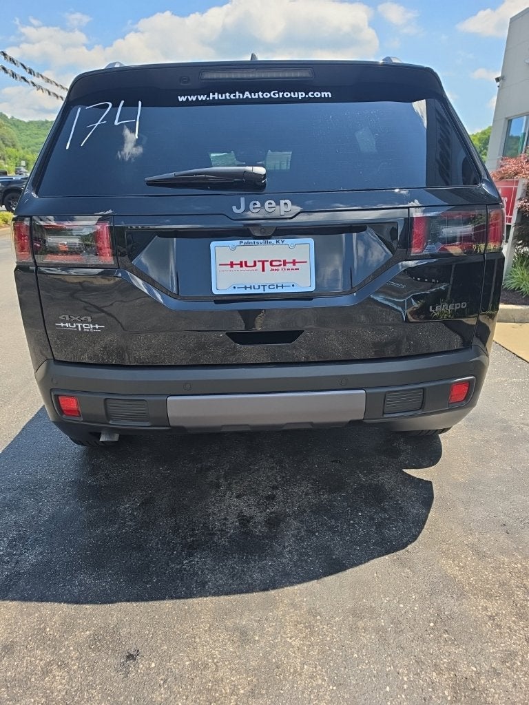 2026 Jeep Cherokee CHEROKEE LAREDO 4X4