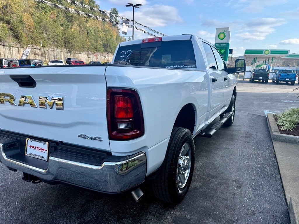 2026 RAM Ram 2500 RAM 2500 TRADESMAN CREW CAB 4X4 6'4' BOX