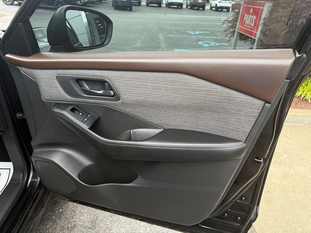 2021 Nissan Rogue S FWD